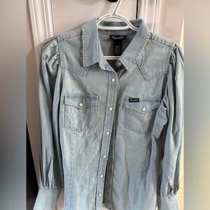 Wrangler Light Blue Button-Up Denim Shirt
